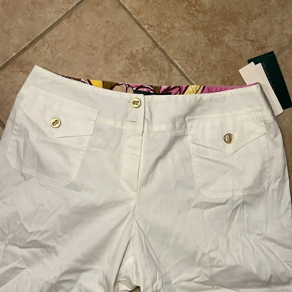 White Capri pants